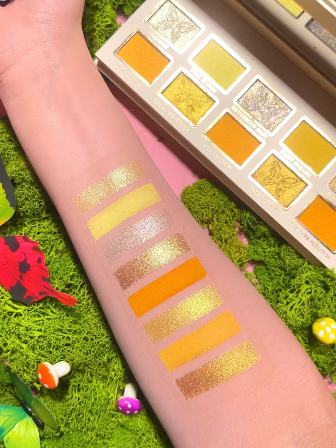 You Give Me Butterflies Mini Eyeshadow Palette